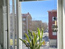 Näkymä keittiön ikkunasta