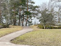 Alppipuisto on lähellä asuntoa.