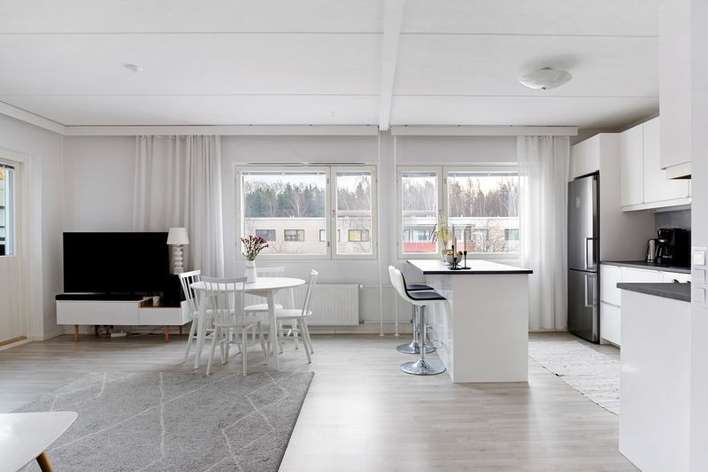 Kerrostalo, 3h, avok, kph, vh ja lasitettu parveke, 74,5 m², Kaarela – pohled 3