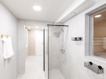 1.krs Kylpyhuone ja sauna