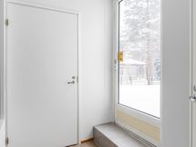 Alakerran uloskäynti
