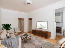 Olohuone yhdistyy kivasti keittiön kanssa