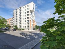 Julkisivu