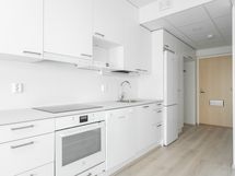 Peilikuva samantyyppisestä asunnosta