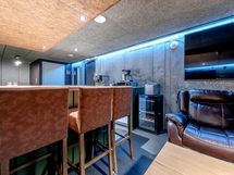 B-talon alakerrassa Rälläämö, tiloja voi vuokrata asukkaalle edulliseen hintaan