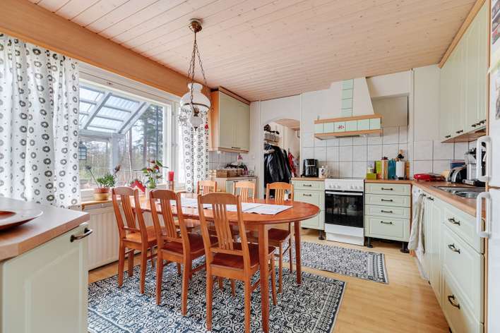 Omakotitalo, 5h, k, s, 148/185 m², Kesämäki - Näkymä 2