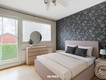 Makuuhuone 1 stailattu.