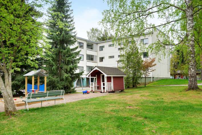 Kerrostalo, 4h, k, kph, erill.wc, vh, lasitettu p, 95 m², Simonmetsä, Vantaa