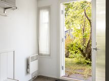 Eteinen