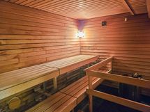 Taloyhtiön sauna sijaitsee viereissä talossa