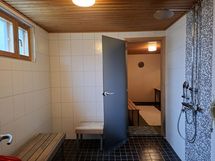 Taloyhtiön pesuhuone ja...