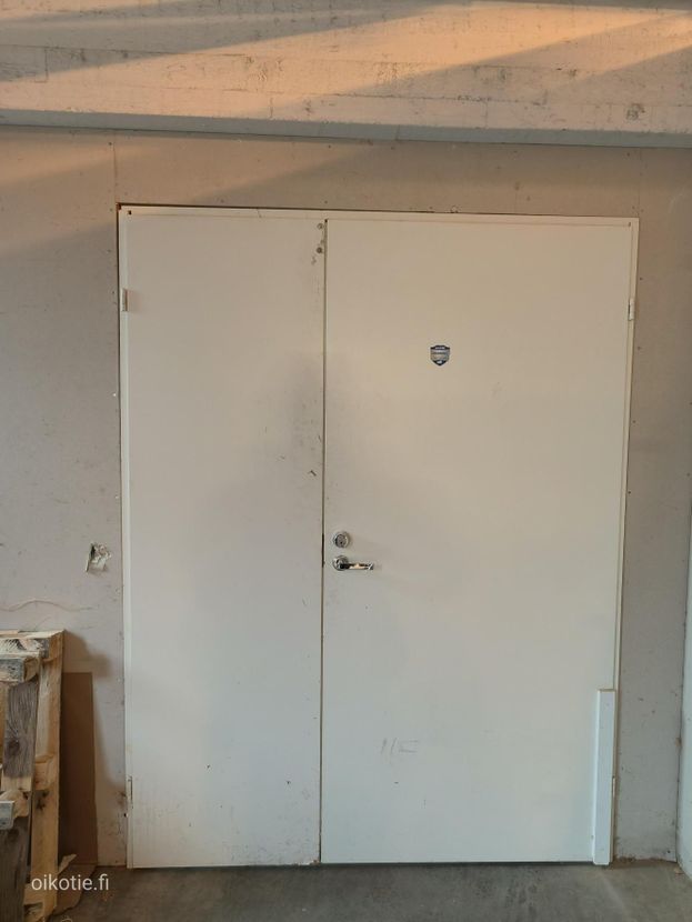 Business premises image