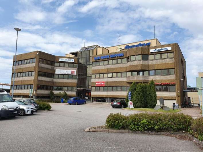 Liiketila, 135 m², Satama, Turku