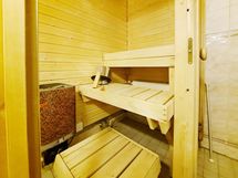 Saunakulmaus kylpyhuoneessa