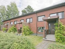 Julkisivu
