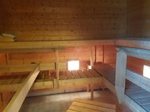 Sauna alakerrassa.
