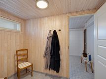 Saunan pukuhuone/ Omklädningsrummet