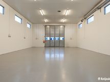 Halli 350m2