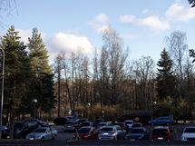 Taloyhtiön parkkipaikka