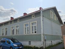 Julkisivu