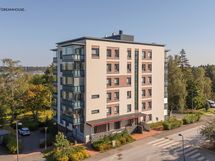 Uudenveroinen koti Sarfvikissa meren lähellä!