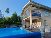 Myyjän ottama valokuva