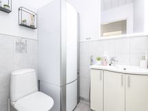 erillinen wc