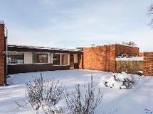 Julkisivu sisäpihalta