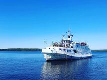 Vääksyn kanavalta kesäkuvaa