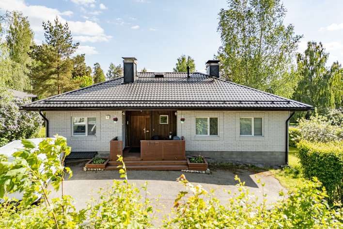 Paritalo, 5h, k, tkh, kph, wc, autotalli, varasto, 161/191 m², Kilpiäinen