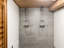 Taloyhtiön saunaosasto.