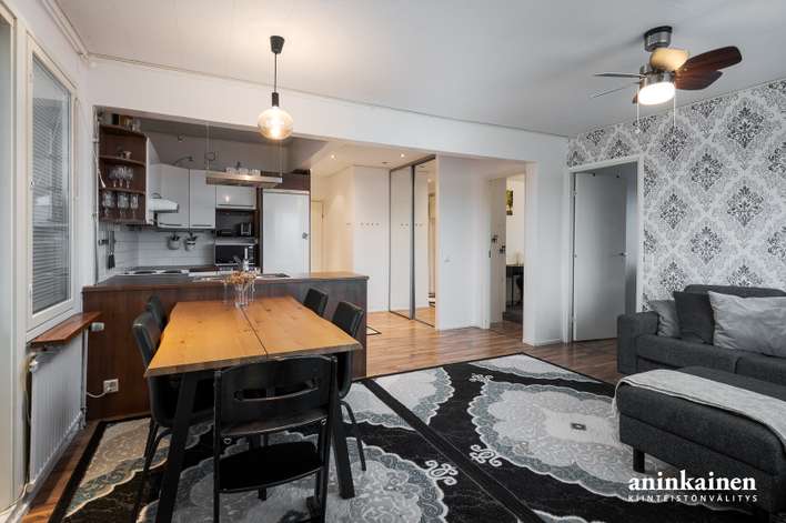 Kerrostalo, 3h+avokeittiö+kph/wc+lasitettu parveke, 62 m², keskusta, Raisio