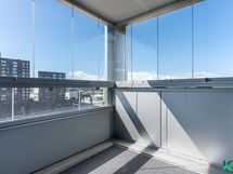 Yhtiön saunan vilvoitteluparveke