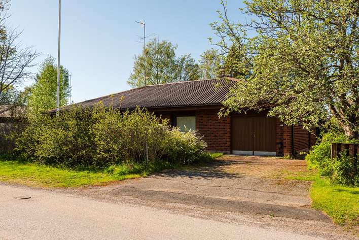 Omakotitalo, 4h+k+s, 118/186 m², Tuorsniemi, Pori