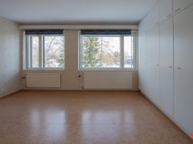 Yläkerran asunto 74 m2