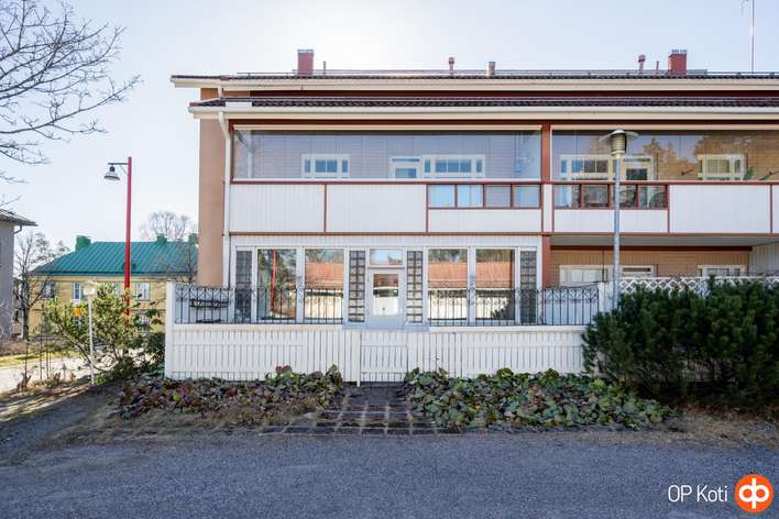 Kerrostalo, 3h+k ja ulkoterassi (yhtiöjärjestys 3h+k), 74 m², Mustamännistö, Hyvinkää