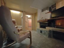 Kellarikerros - takkahuone