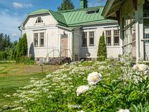 Päärakennus