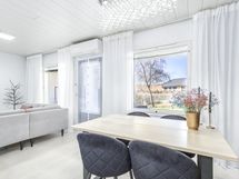 ruokailutilan näkymiä