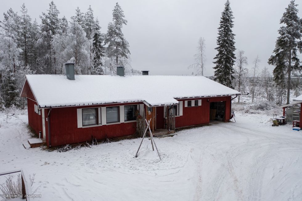 104 m² Kemijärventie 235, 98500 Pelkosenniemi Omakotitalo 4h myynnissä -  Oikotie 17077633