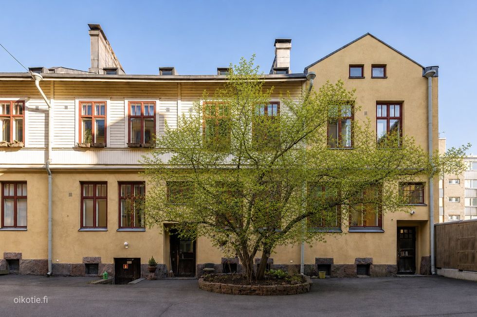 virtuaalisesti käsitelty sisäpihakuva