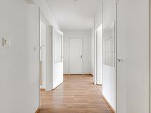 Neitsytsaarentie 8 D