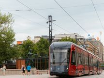 Lähin ratikkapysäkki sijaitsee vain n. 700 metrin päässä kotioveltasi!