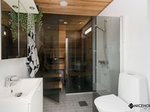 Kylpyhuone ja sauna