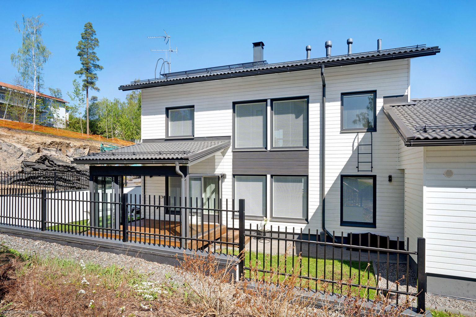 122 m² Viirikuja 6, 01670 Vantaa Omakotitalo 5h myynnissä - Oikotie 17227097