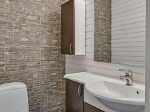 Erillinen wc 1.