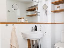 Sisääntulokerroksen wc