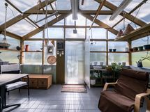 Viherhuone lattialämmitys, ilmalämpöpumppu sekä sauna