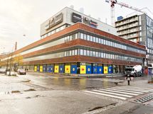 Kauppakeskus Arabia kattavine palveluineen  on aivan kulman takana