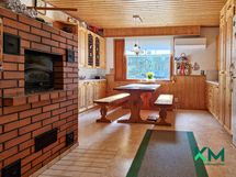 keittiön ruokailutila